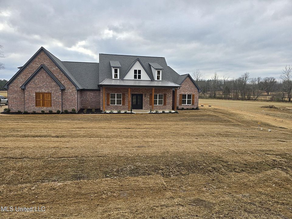 2nd image of 14833 Fairview Rd