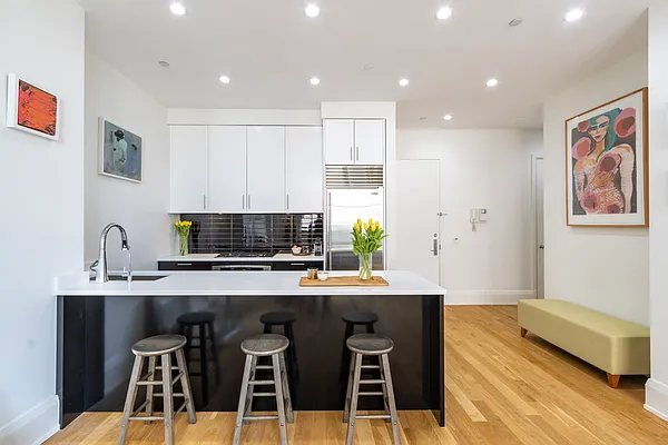 Rented by Compass | media 2