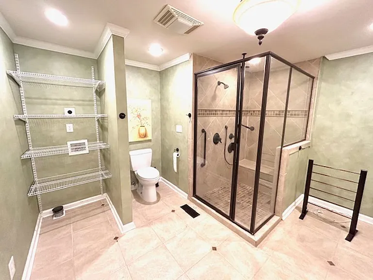 234 W Lake Cir — Photo 15