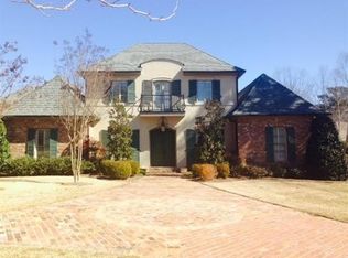 2 Pierce Cv, Jackson, MS 39211