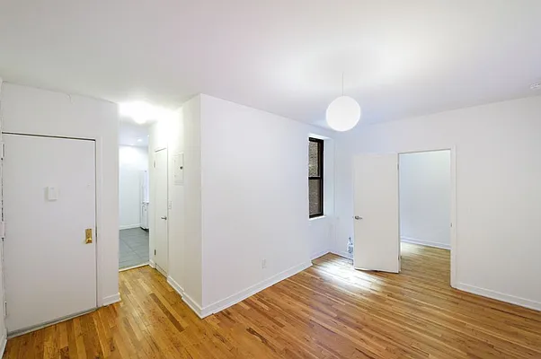 Rented by Aether Property Group | media 14