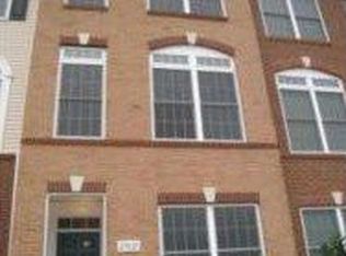 25021 Riding Center Dr, Chantilly, VA 20152