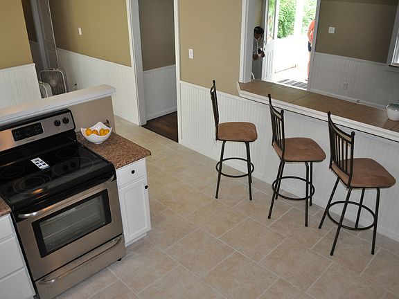 New stainless appliances