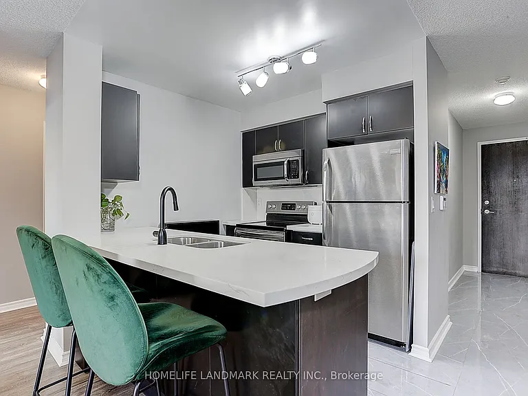 75 King William Cres #1013 — Photo 11