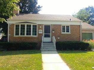 8637 Ferris Ave, Morton Grove, IL 60053