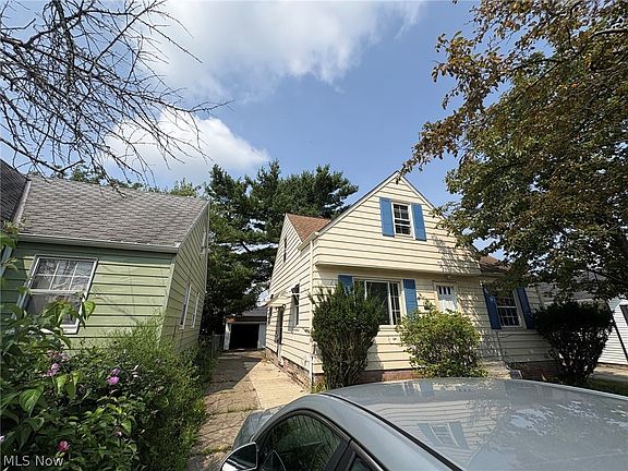 3rd image of 5202 Joseph St