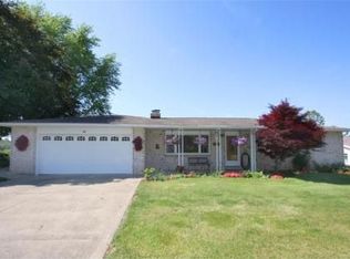 26 Upland Ter, Mount Vernon, OH 43050