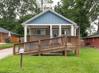 1387 Lyle Ave, East Pt, GA 30344