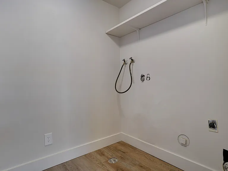 Westmont Townhomes — Photo 42