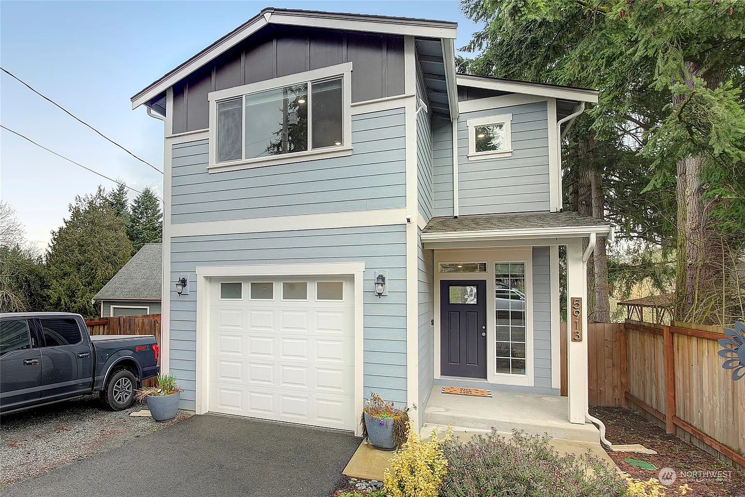 5913 48th Avenue E photo 1
