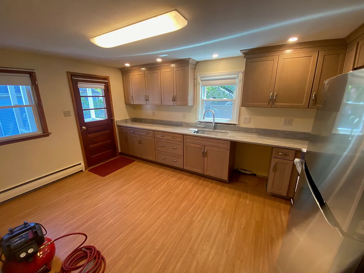 Kitchen - 176 Broadway
