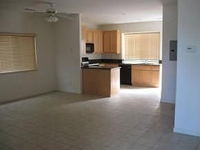 3rd image of 775 Saint Andrews Dr