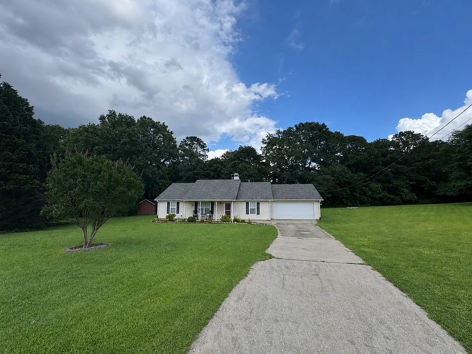 2237 Ross Ln