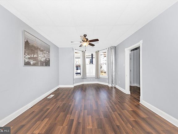 4th image of 522 N Mulberry St