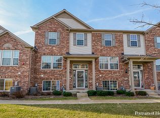 276 Devoe Dr, Oswego, IL 60543