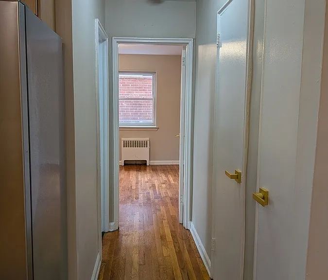 1276 Clinton Ave #2E — Photo 7