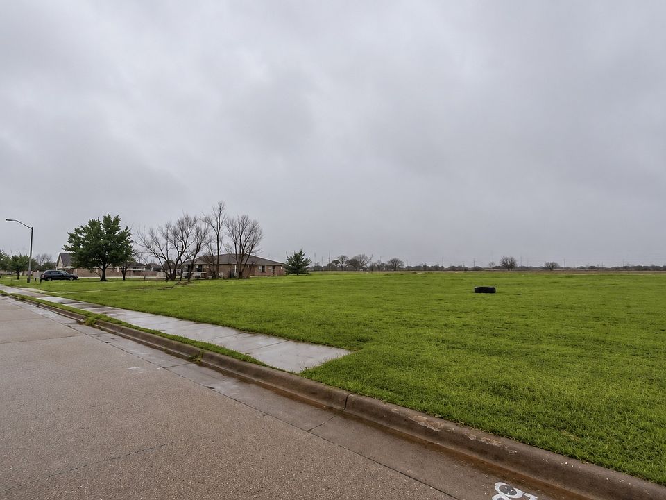 2nd image of 2180 James Rd