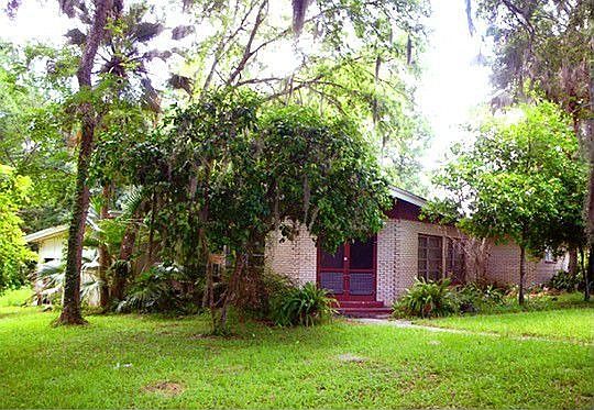1st image of 700 E Fort Dade Ave