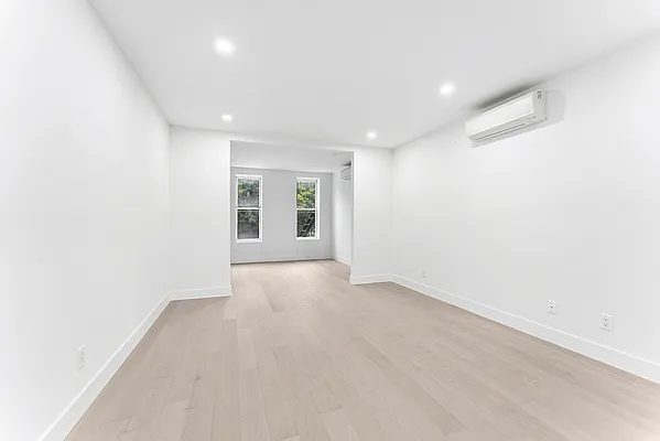 Rented by Douglas Elliman | media 15