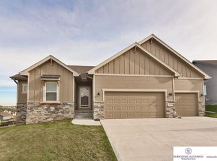 16866 Rose Lane Rd, Omaha, NE 68136