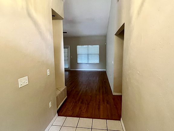 3rd image of 4329 NW 36th Dr