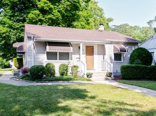 1104 Fowler Ave, Evanston, IL 60202