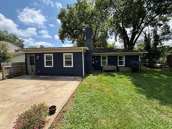 2nd image of 3527 Greentree Rd