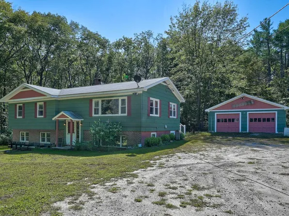 3 Salmon Point Road, Bridgton, ME 04009-4839