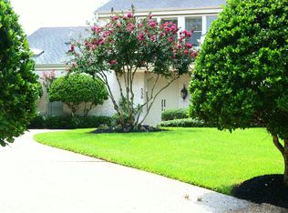 538 Fox Briar Ln, Sugar Land, TX 77478