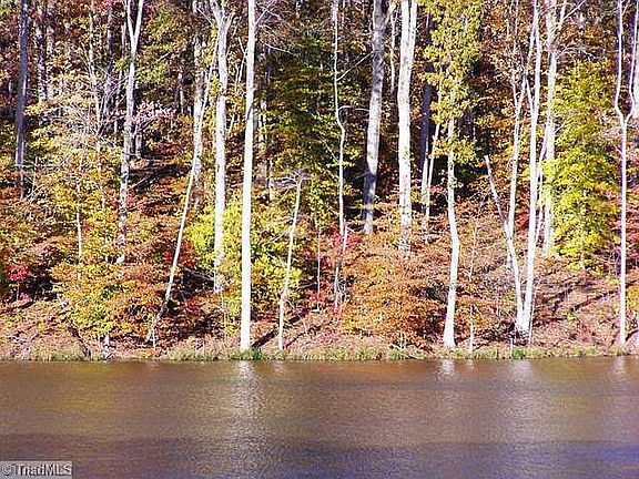 3rd image of 44A Lake At Lissara