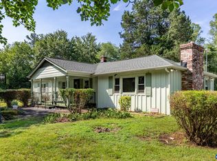 572 Maxfield Rd, Keswick, VA 22947