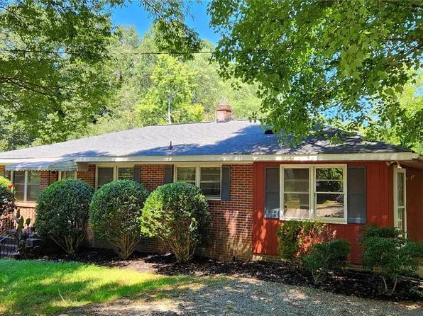 521 E Main St, Pendleton, SC 29670