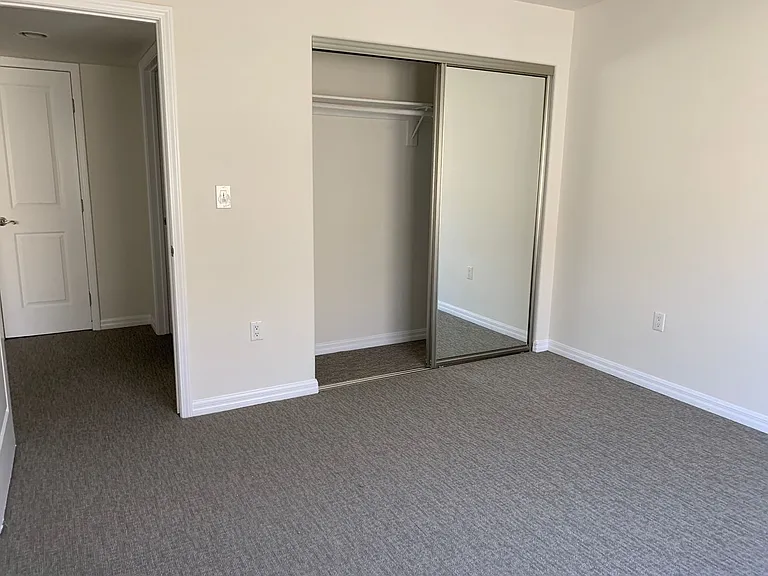 Walkable Beverly Grove Townhomes — Photo 17