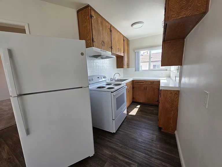 3035 Ivy St #1 — Photo 6