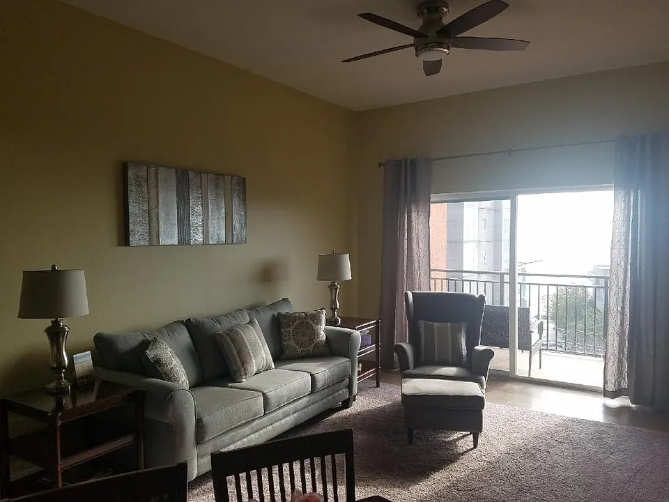 13235 Gulf Blvd #609