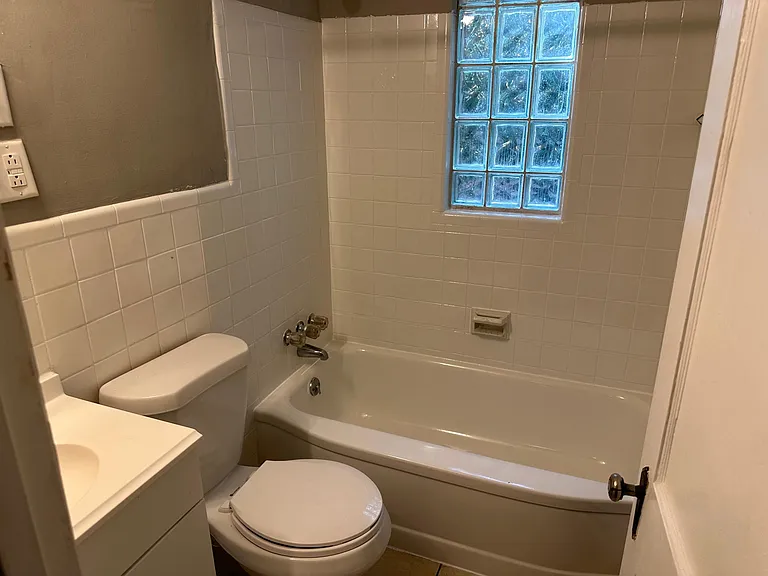 2921 Marshall Ave #3 — Photo 13