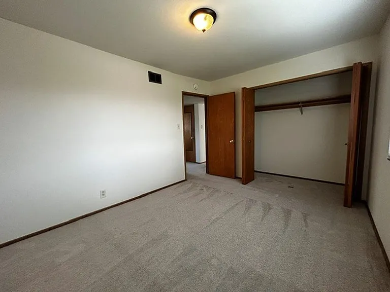 939 Lexington Ave #12 — Photo 14