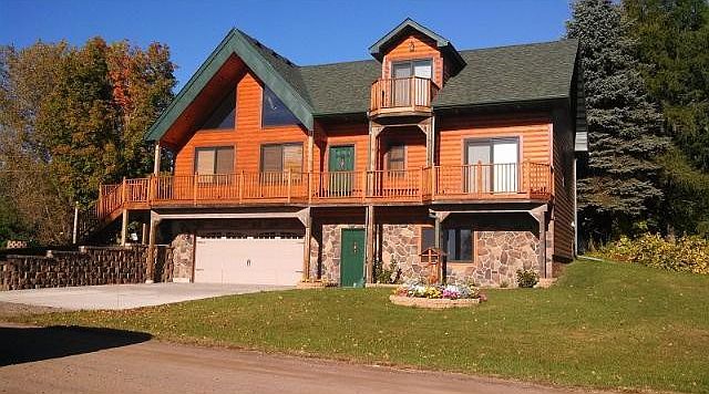 1st image of 46310 Cambridge Dr