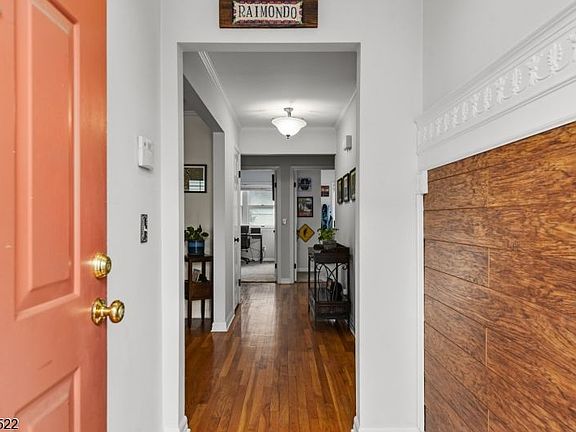 2nd image of 234 Claremont Ave APT 5