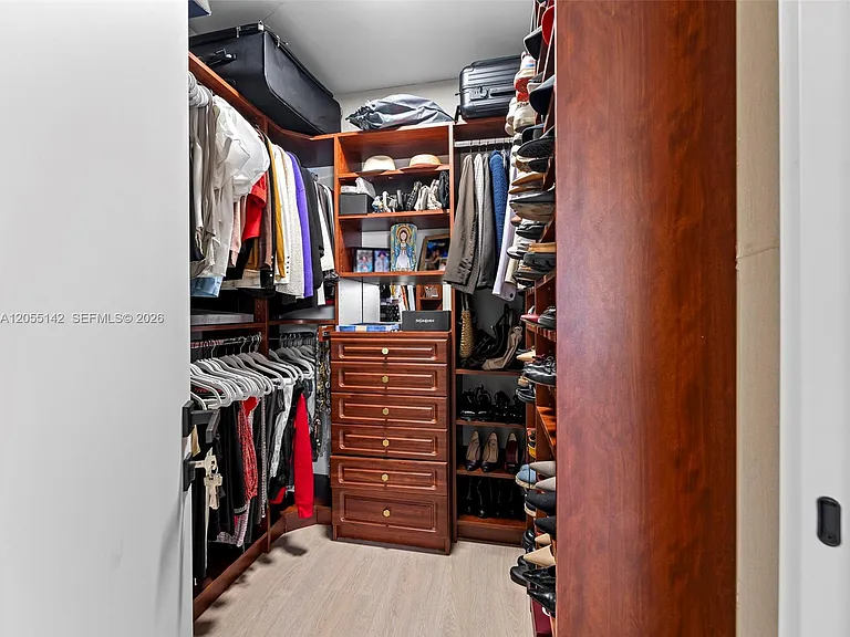 19400 Turnberry Way #1911 — Photo 28