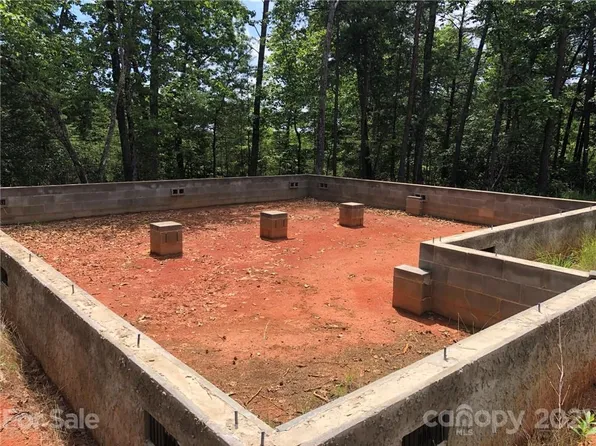 270 Birddog Blvd, Lake Lure, NC 28746