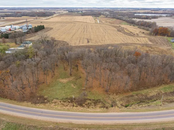 45044 151st Ave, Kilkenny, MN 56052