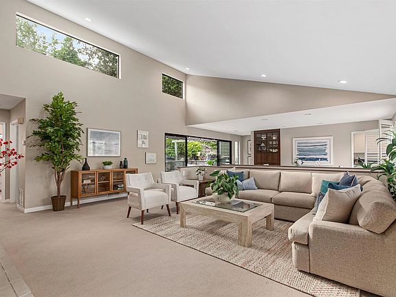 4th image of 3066 N Arroyo Dr