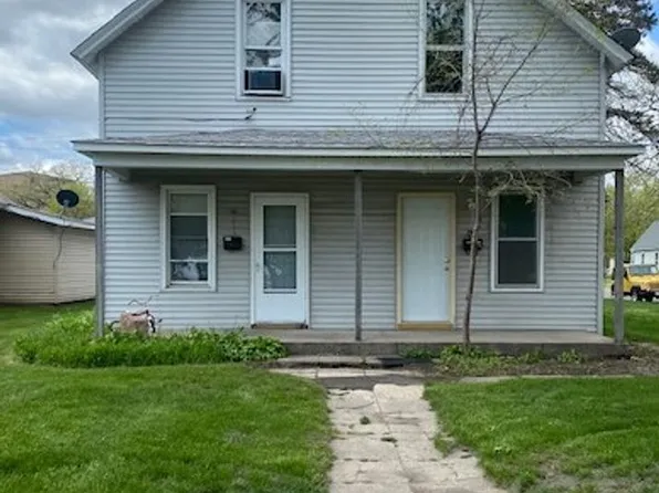 121 Wilson Ave NE, Saint Cloud, MN 56304