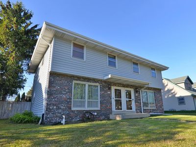8732 Westbrook DRIVE #8734, Sturtevant, WI, 53177