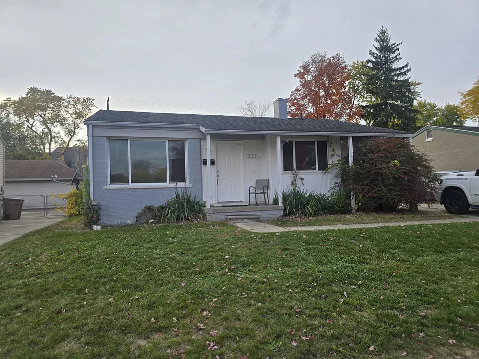 223 Victory Dr