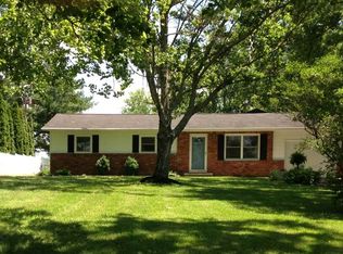 975 W Lawson Rd, Bloomington, IN 47404