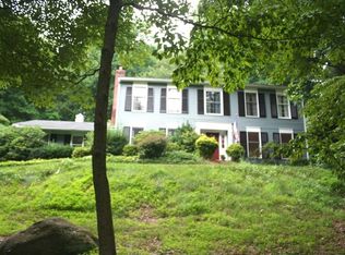 1816 Art School Rd, Chester Springs, PA 19425