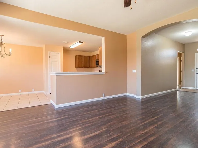 745 Rusk Rd — Photo 7