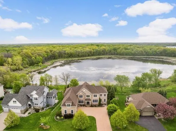 16299 Stemmer Ridge Rd NW, Shakopee, MN 55379